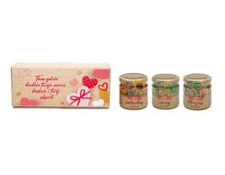 Słodki prezent na Walentynki - miód w romantycznym opakowaniu (1) 3x0,25 kg